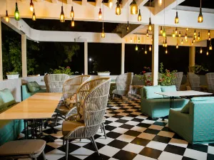 Maqom Bar