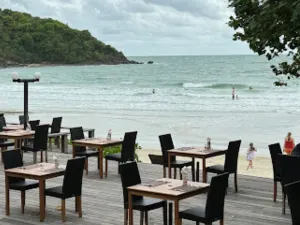 Breeze Restaurant