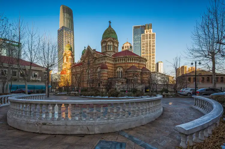 Hotels near Xi Kai Cathedral