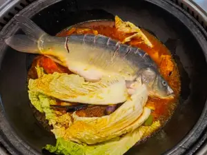 香水鱼铁锅炖
