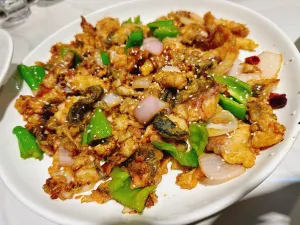 YI GE CHI LENG SHUI YU DE DI FANG