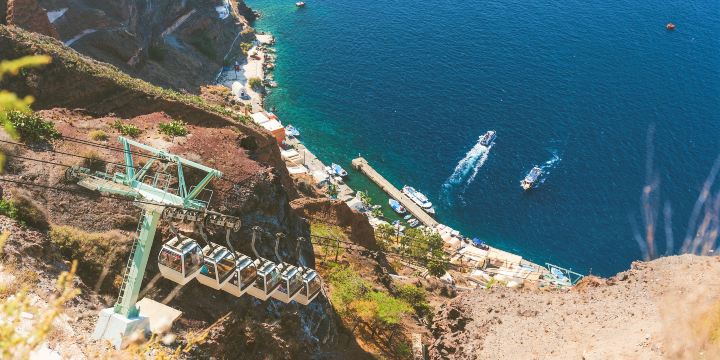Cable car of Santorini