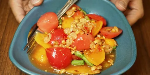 Somtam Nua