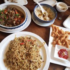 YAN BAI GU User Photo
