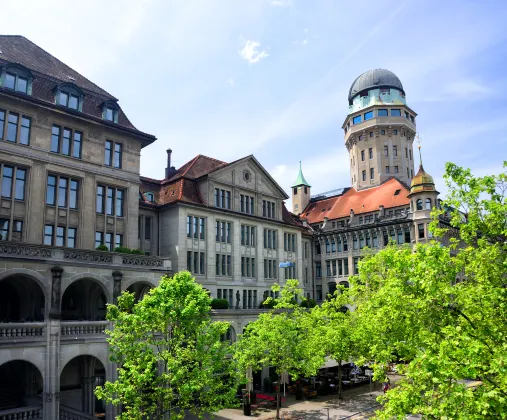 Отели рядом со станцией Zurich Stadelhofen