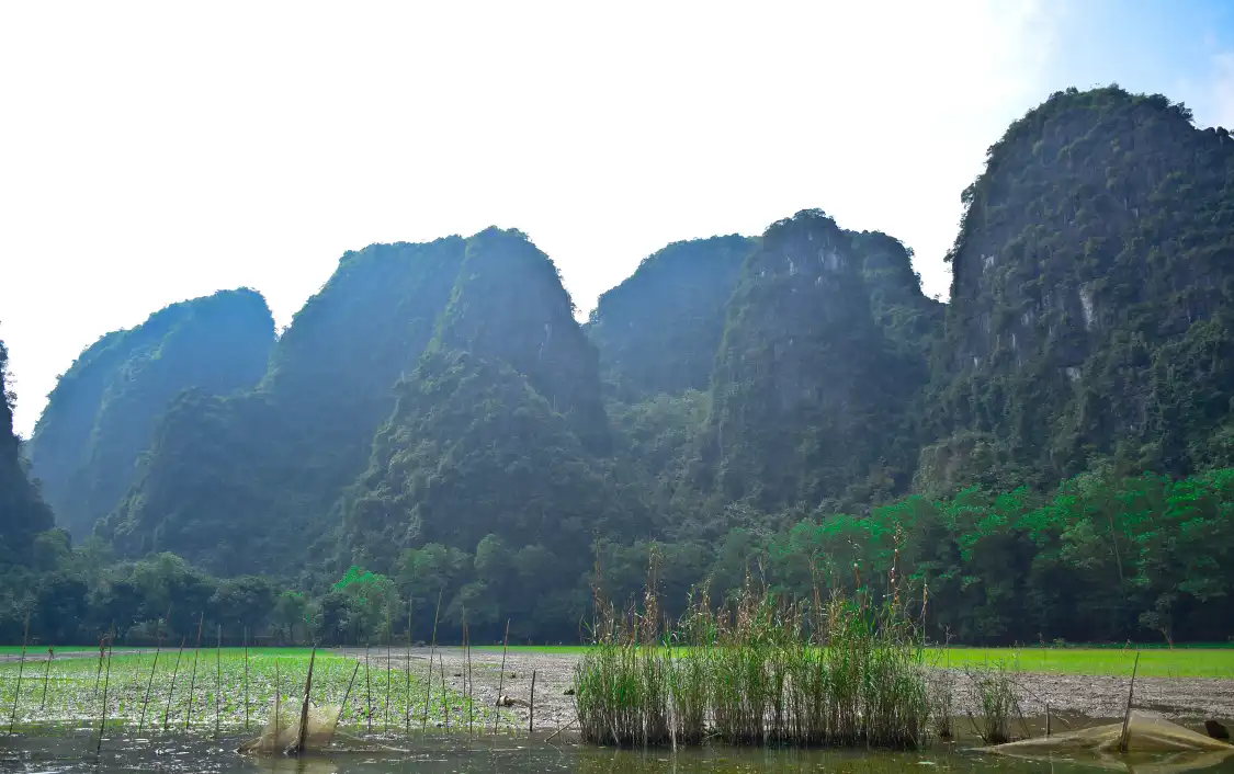 Các khách sạn gần Di sản Tràng An - Ninh Bình