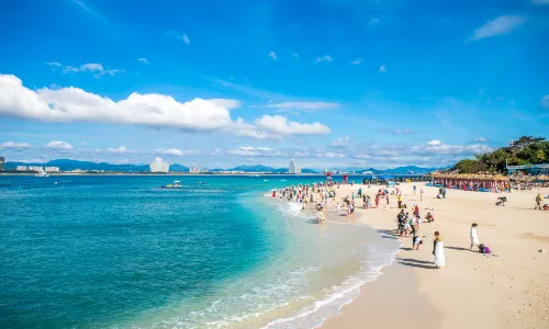 Wuzhizhou Island Beach