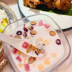 YAN JIANG HAINAN CUISINE User Photo