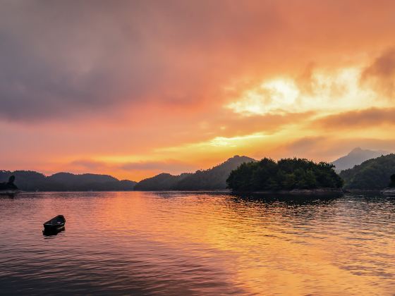 Tongji Lake