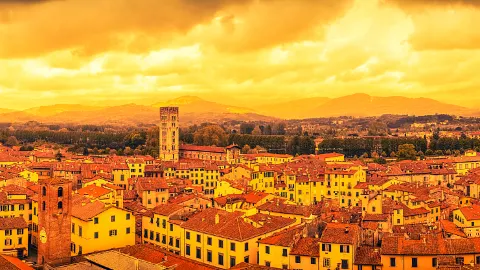 Lucca travel destination