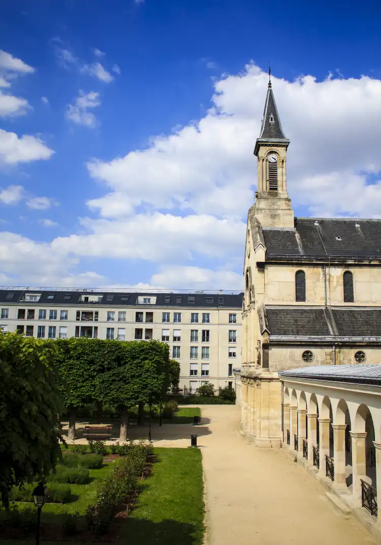 Issy-les-Moulineaux