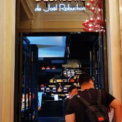 Salon de Thé de Joël Robuchon (Bund 18) User Photo