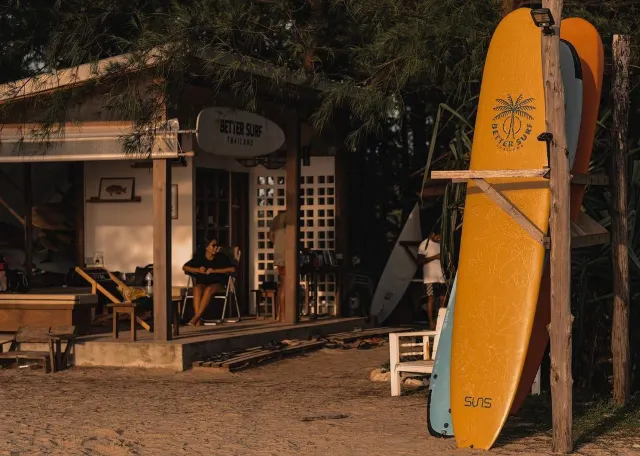 หาดลับในเขาหลัก Memories Beach 