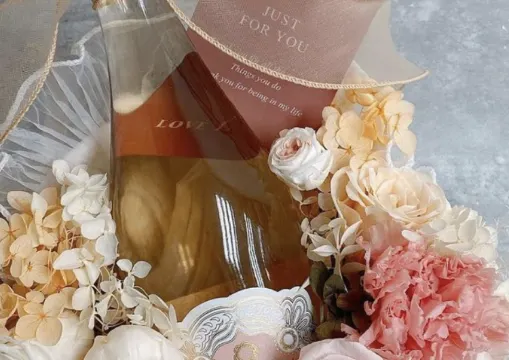 【情人節禮物2026】 15 個男友/女友情人節禮物+體驗推薦！實用+心思禮物之選