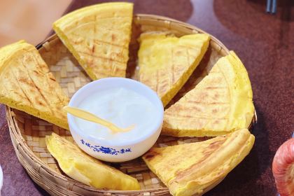 Xueyucangjia Hot Pot (zong)