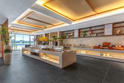 雅阁膳苑·三文鱼餐厅