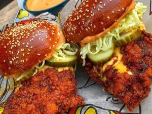 Louie's Hot Chicken - Nottingham