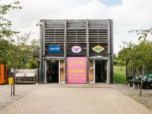 Hawarden Estate Farm Shop