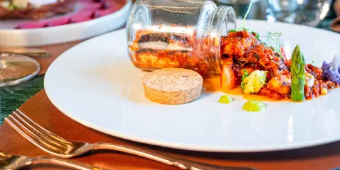 Zenit - Cocktail & Cuisine