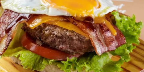 Arena Sports Lounge Bar & Grill