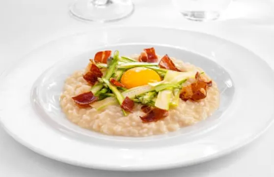 Sapordivino Winebar Restaurant