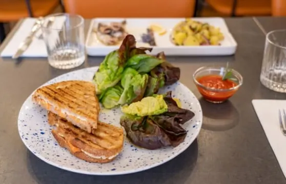 Nacre - Bar à Huîtres