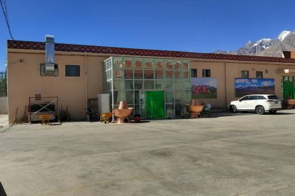 雷记高原牦牛骨汤锅馆