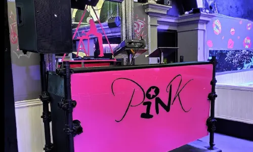 Pink Street Club