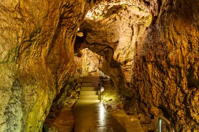 Budapest Cave Exploration