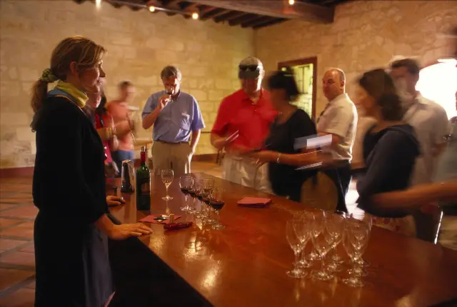 Liquor Culture Experiences in Bordeaux