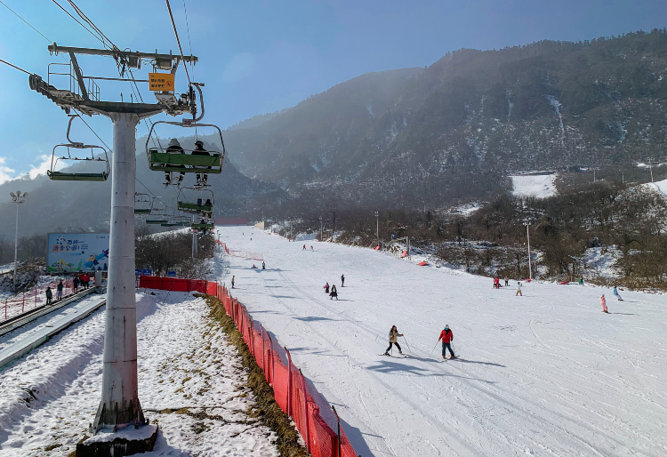 Xiling Snow Mountain (Ski Resort Area)