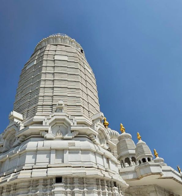 Shri Mahaganpati Rajureshwar Temple