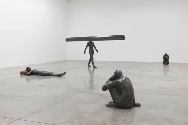 安東尼·葛姆雷個展《見證：早期鉛製作品》 | 白立方畫廊