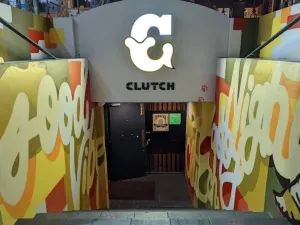 CLUB CLUTCH