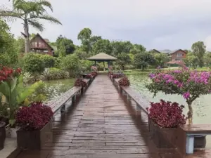 Lake View Restaurant
