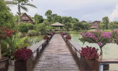 Lake View Restaurant