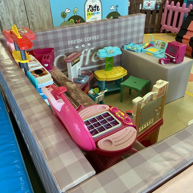 屯門室內Playhouse 有電動船呀