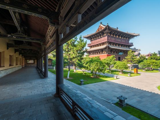 Huayan Temple