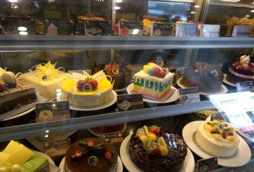 Moonlight Cake House (Pelangi)
