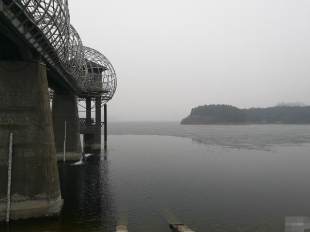 Yanqi Lake