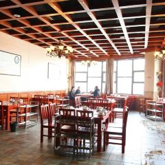 丽江龙继斑鱼庄(人民路店) User Photo