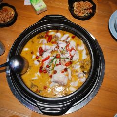 百年老酸凯里酸汤鱼(江边街店) User Photo