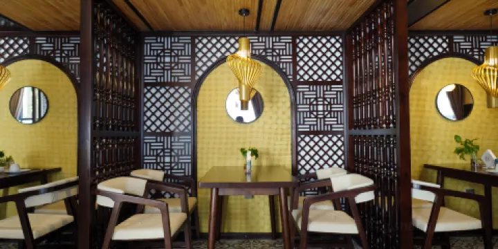 JX酒店（東興口岸店）·御園食府