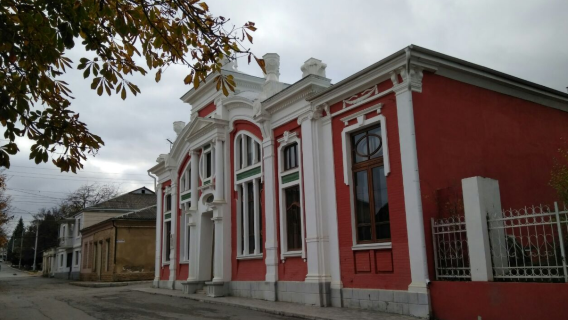 Buynaksk Museum of History and Local Lore