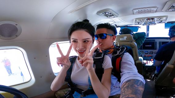 海南三亞樂東跳傘三亞海上海景跳傘中國國內4000公尺雙人高空跳傘【4000公尺跳傘+大片級攝影+贈送影片剪輯】