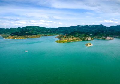 Lake Zhiga Alu