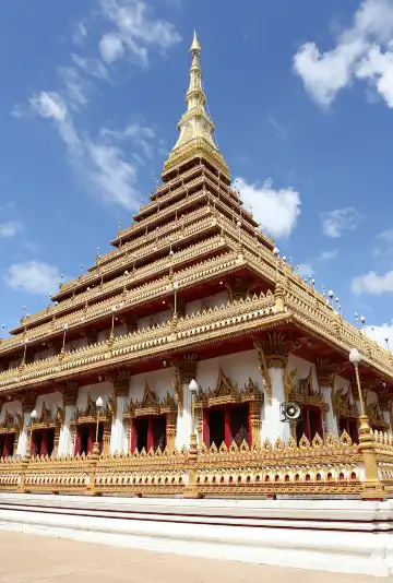 Hotel berhampiran Phra Mahathat Kaen Nakhon (Wat Nong Wang)