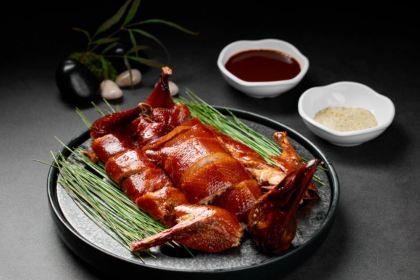 NEW WORLD YUN QIAN YI XIAN