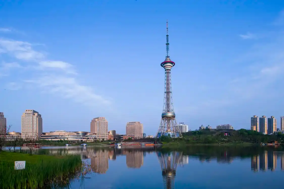 Hotels near Zhuzhou Radio And Television Tower