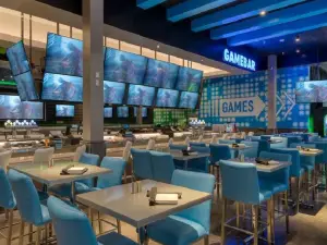 Dave & Buster's - San Juan